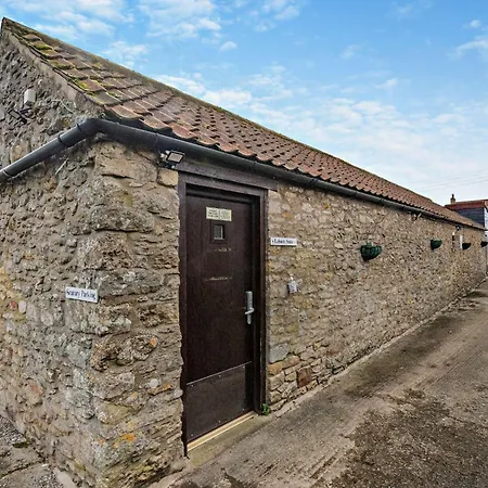 Magpie * Newton-on-Rawcliffe